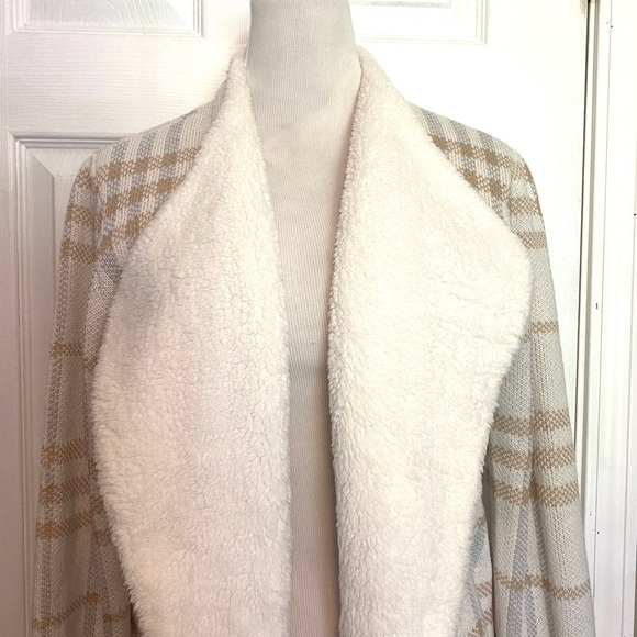 Adrienne Vittadini Ivory & Tan Plaid Open Front Cardigan Sz L - Picture 3 of 10
